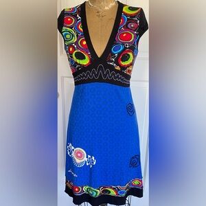 Dolcezza Wearable Art Abstract Print Dress M | Colorful V-Neck Tie Waist